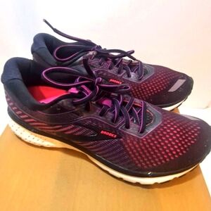 Brooks Ghost 12 Purple Black Womens US Size 10 Running Shoes 1203051B063